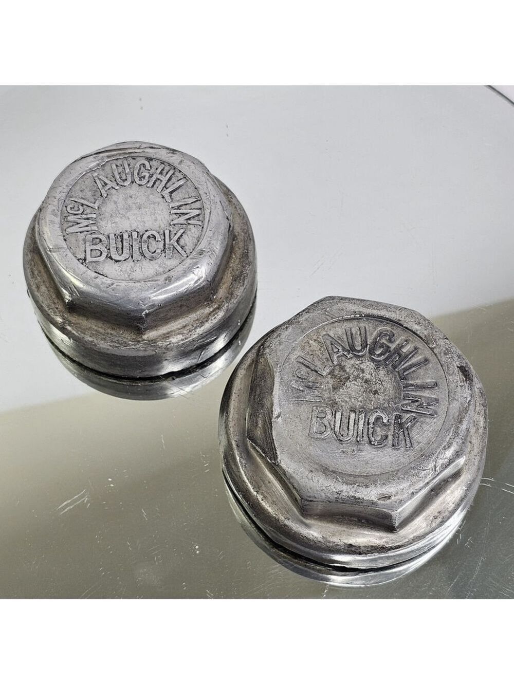 Vintage Buick Mclaughlin Wheel Hub Grease Caps Set 2 Different Sizes Rare Oldies